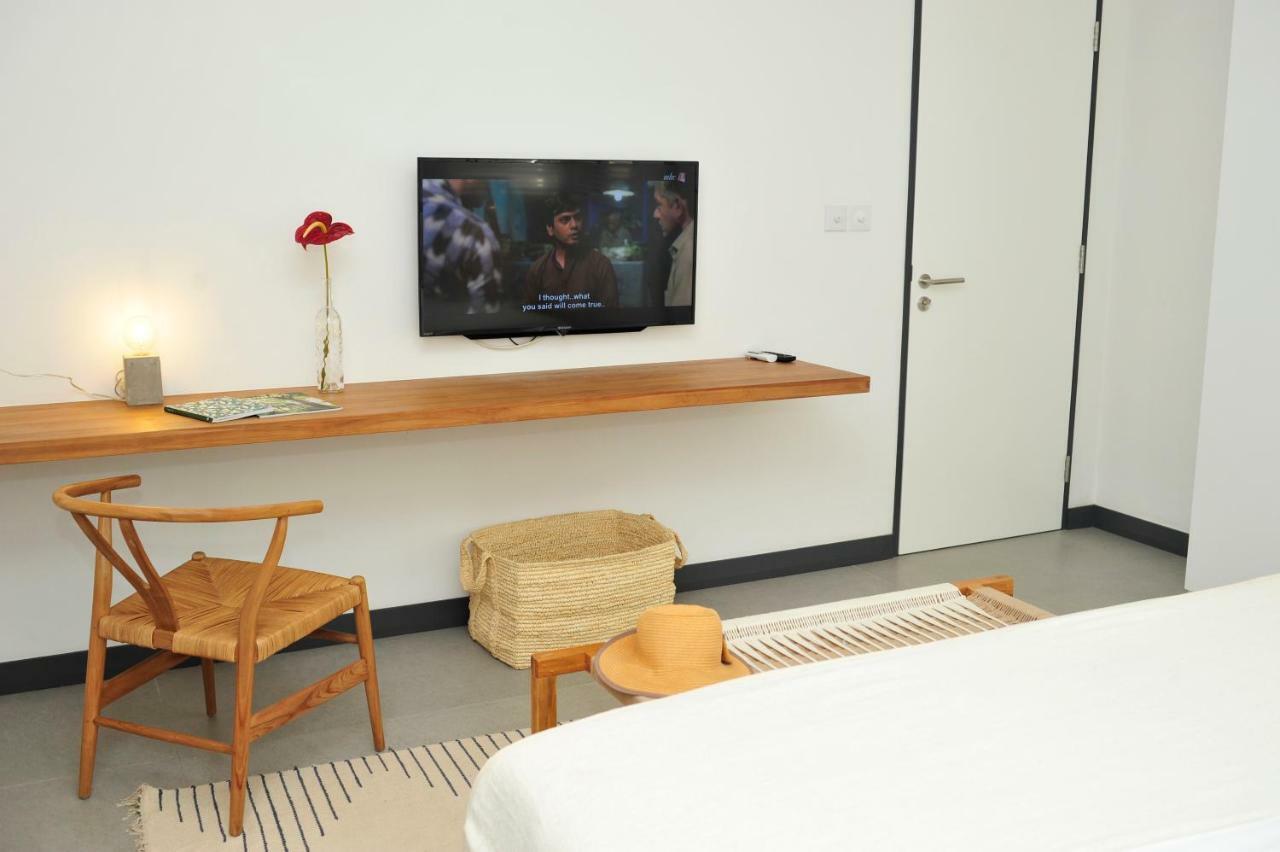 Obiches Luxury Beachfront Apartment Trou-Aux-Biches Esterno foto